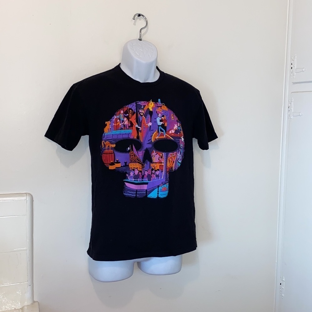 Disney’s Pirates of the Caribbean the Ride Tee - Picture 3 of 8